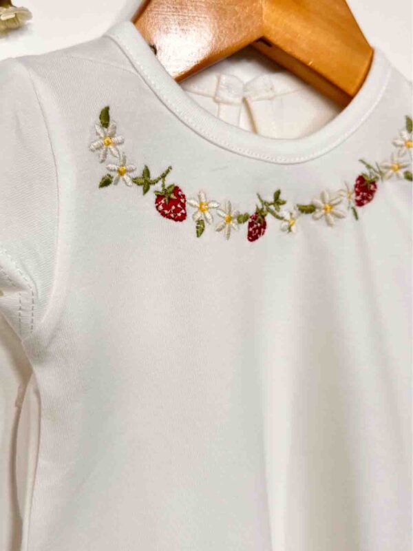 Remera Lucila