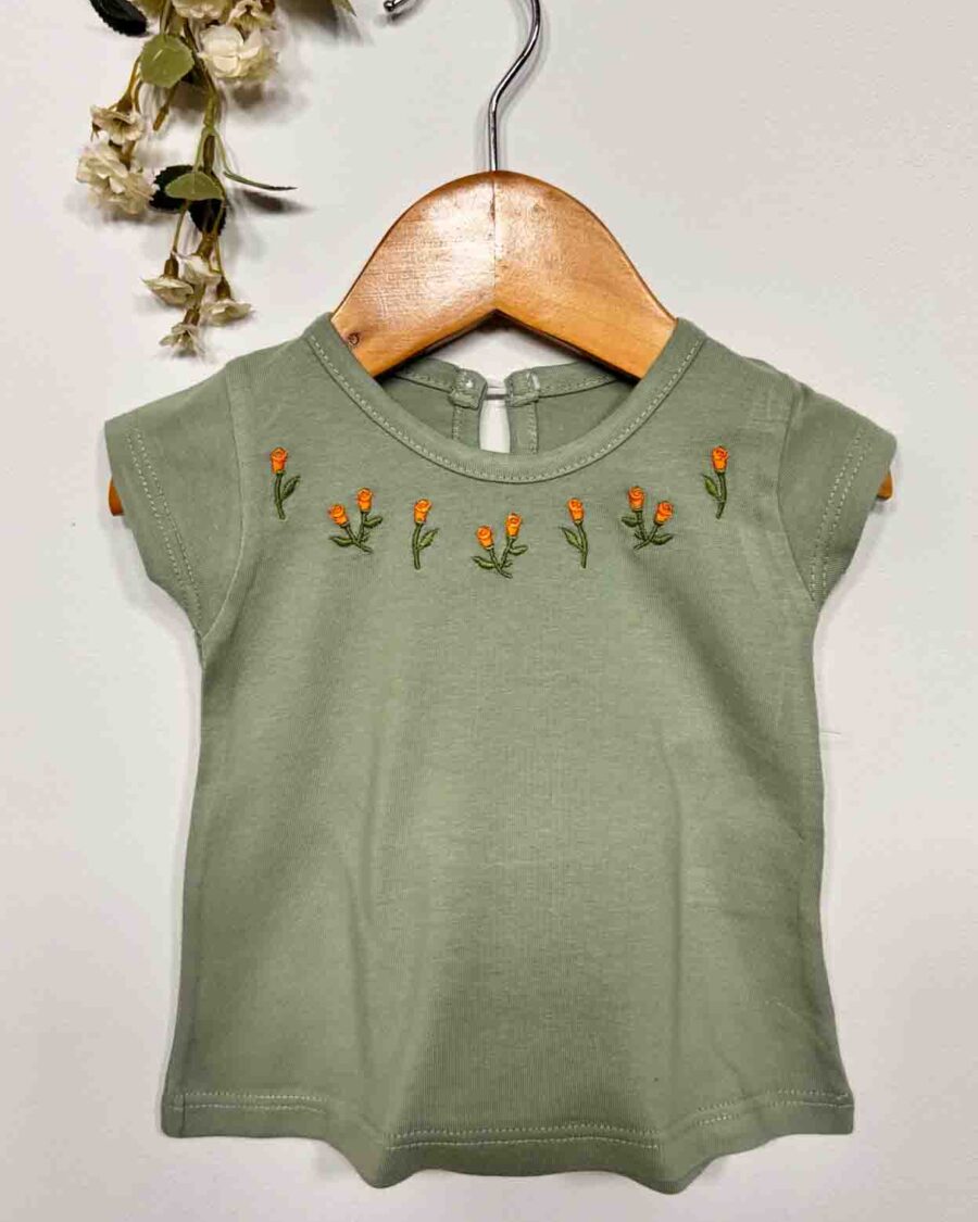 remera de beba lucila oliva