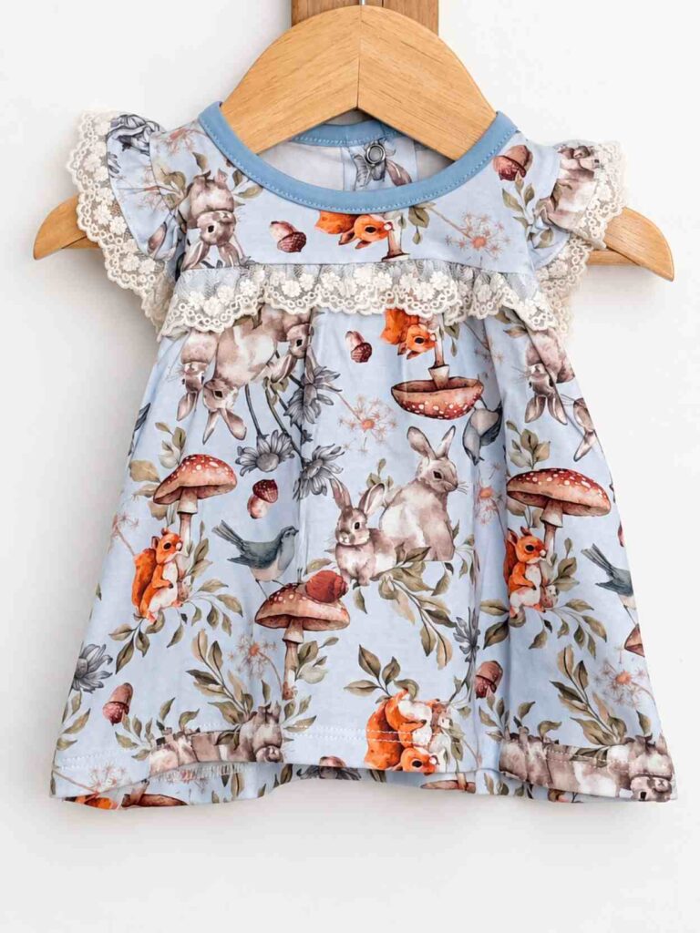 remera de beba avellana celeste